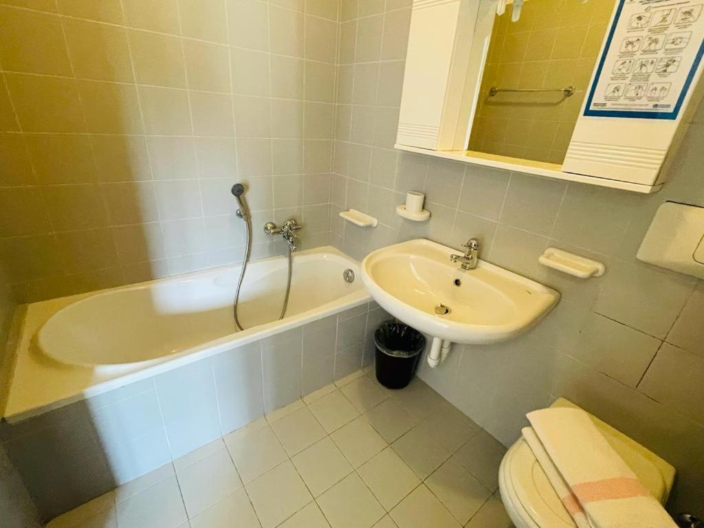 Foresteria Miramonti Affittacamere Fiavè Zewnętrze zdjęcie